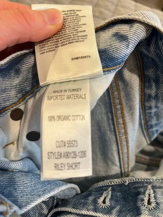 Agolde Riley Shorts - Picture 5 of 5